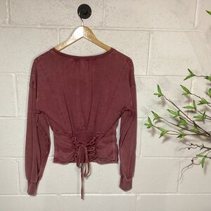 Buckle Gilded Intent l Size Small l Burgundy l Adorable - Like New